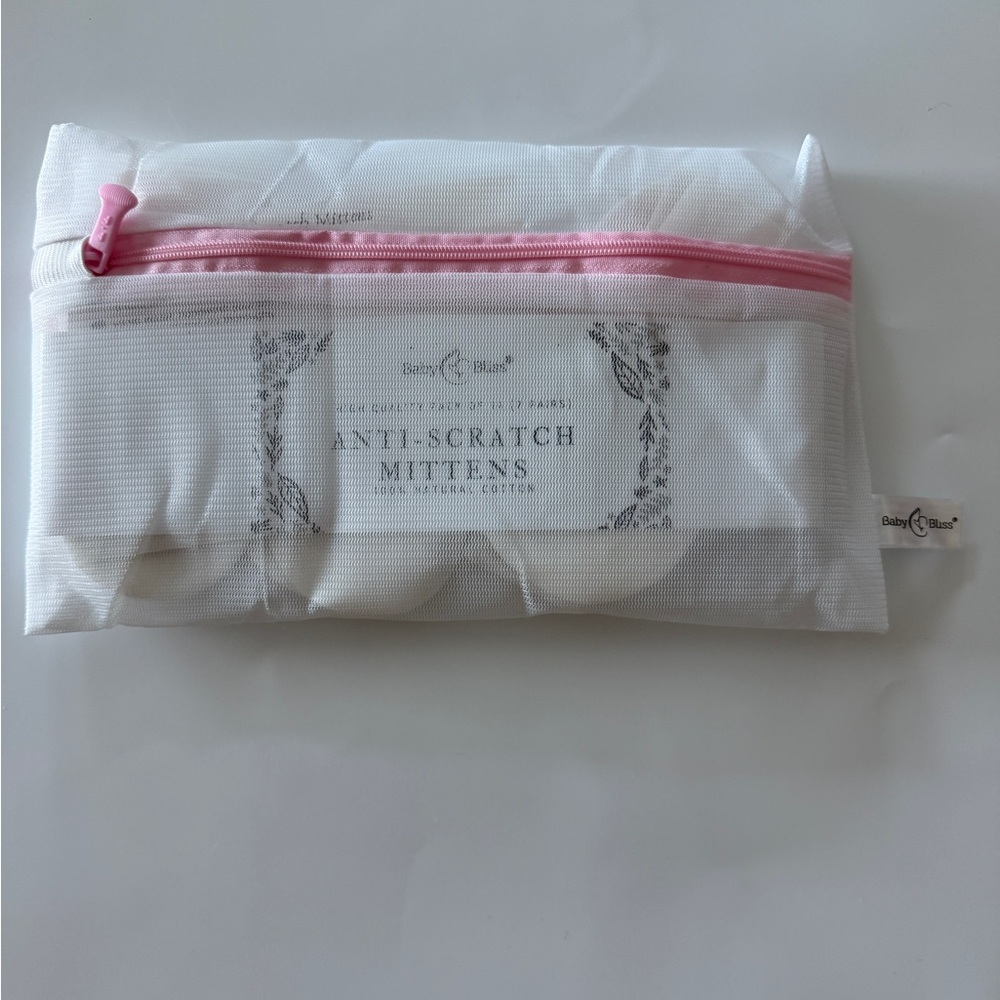 BabyBliss Anti-Scratch Mittens NWOT